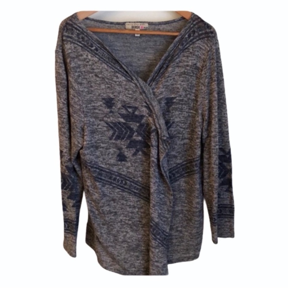 Derek Heart Gray and Blue Women's Aztec inspired pattered Cardigan size 2X